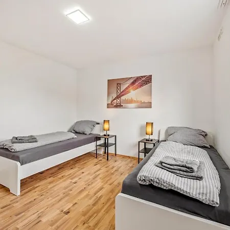 Gu03 Monteursunterkunft In Griesheim!