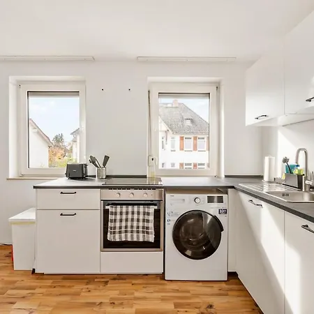 Gu03 Monteursunterkunft In Griesheim! Appartement *